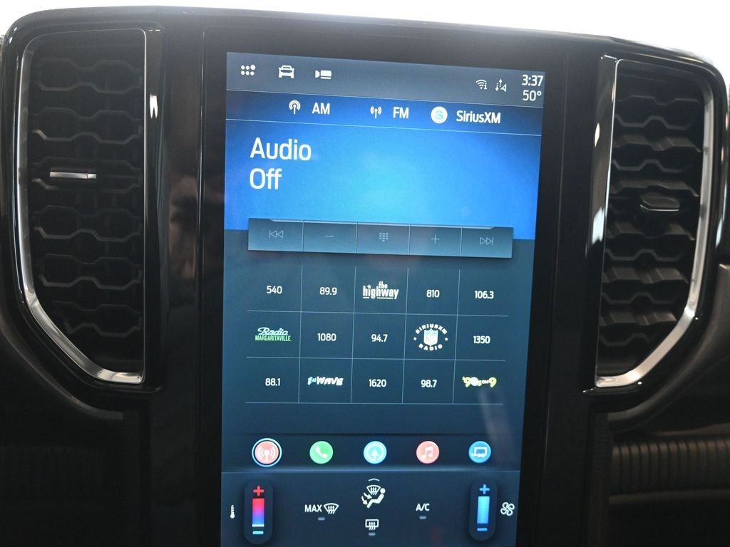 Ford Ranger Vehicle Full-screen Gallery Image 11