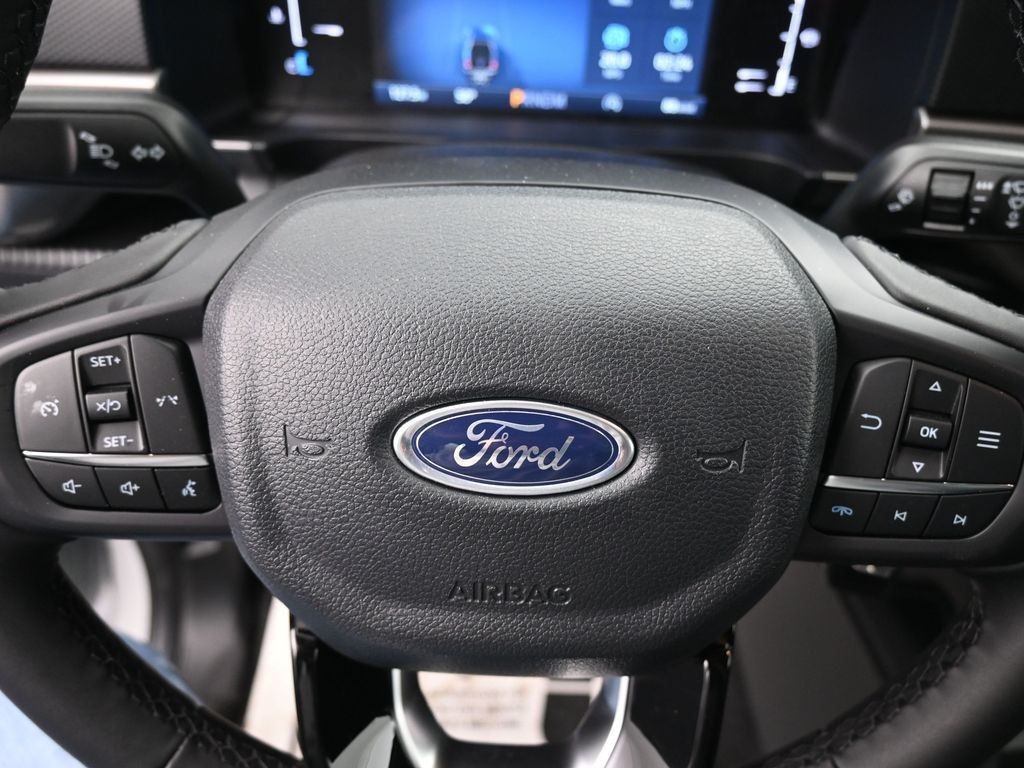 Ford Ranger Vehicle Full-screen Gallery Image 17