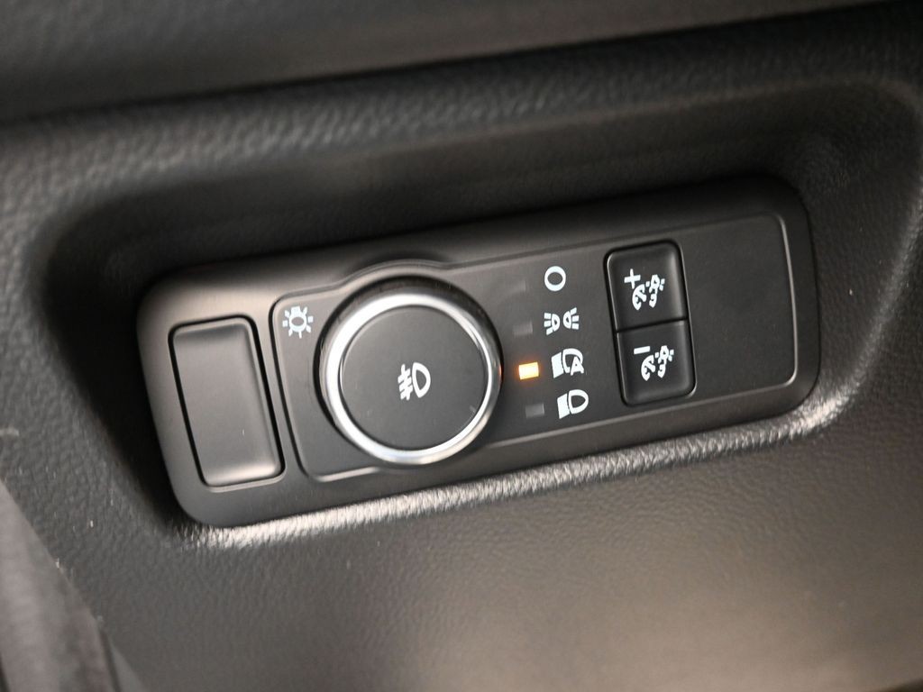 Ford Ranger Vehicle Full-screen Gallery Image 19