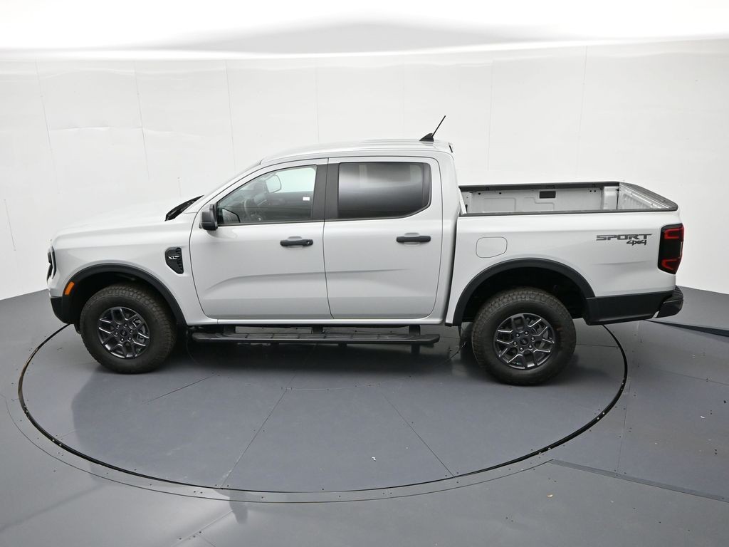 Ford Ranger Vehicle Full-screen Gallery Image 25