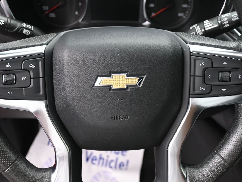 Chevrolet Blazer Vehicle Full-screen Gallery Image 15