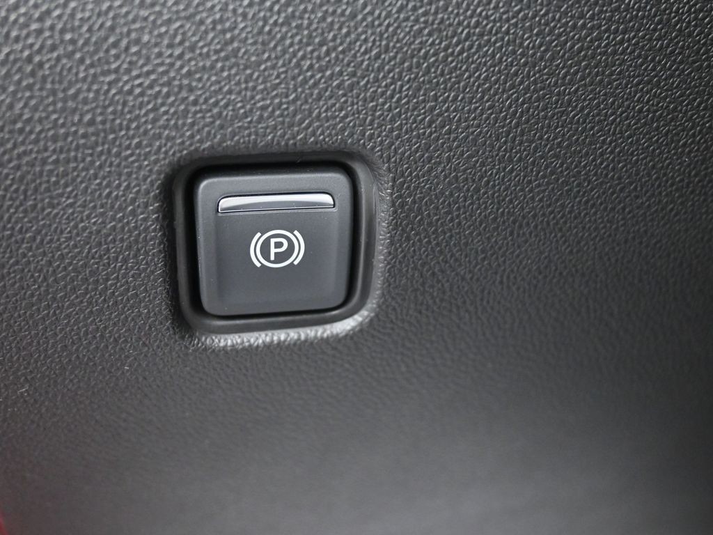 Chevrolet Blazer Vehicle Full-screen Gallery Image 19