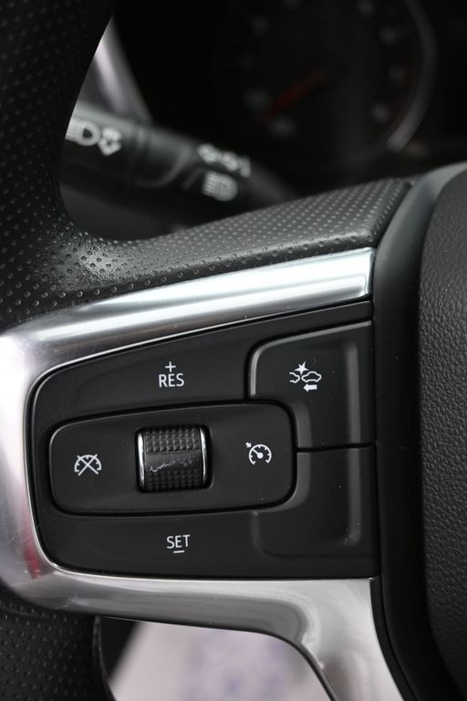 Chevrolet Blazer Vehicle Full-screen Gallery Image 17