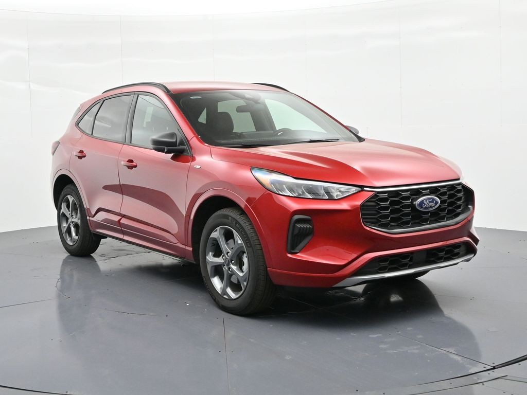 Ford Escape Vehicle Full-screen Gallery Image 4