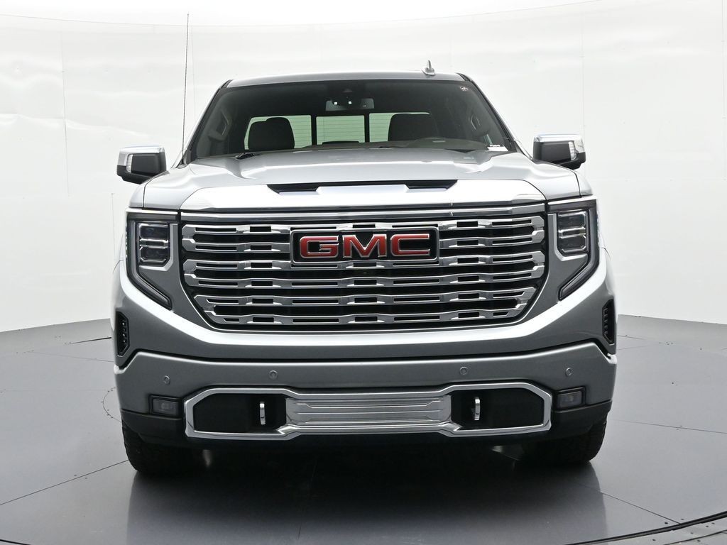 GMC Sierra 1500 Vehicle Full-screen Gallery Image 3