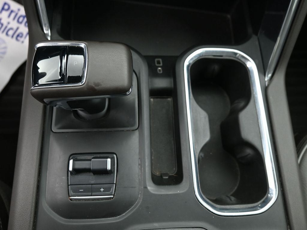 GMC Sierra 1500 Vehicle Full-screen Gallery Image 20