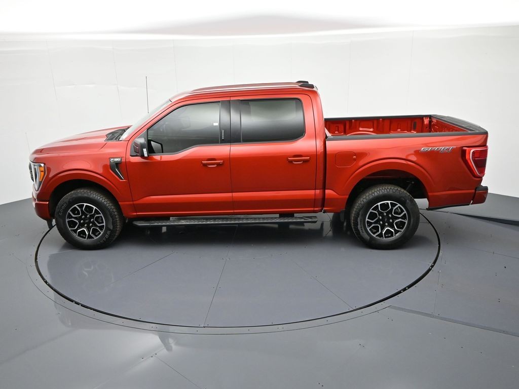 Ford F-150 Vehicle Full-screen Gallery Image 24