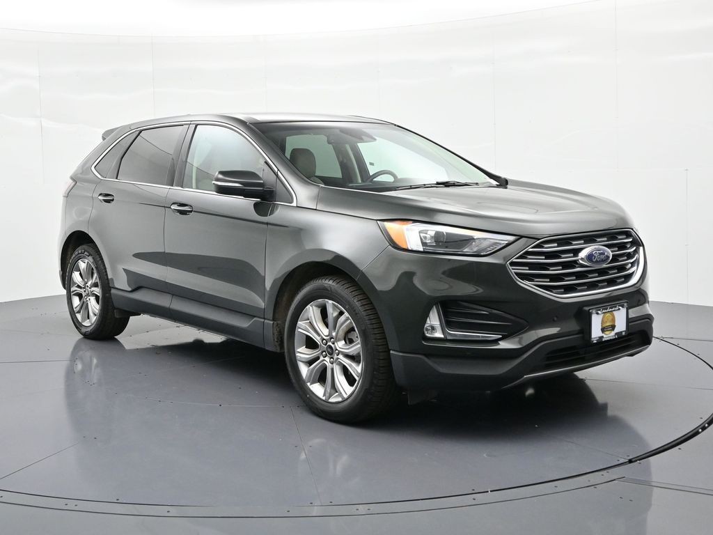 Ford Edge Vehicle Full-screen Gallery Image 4