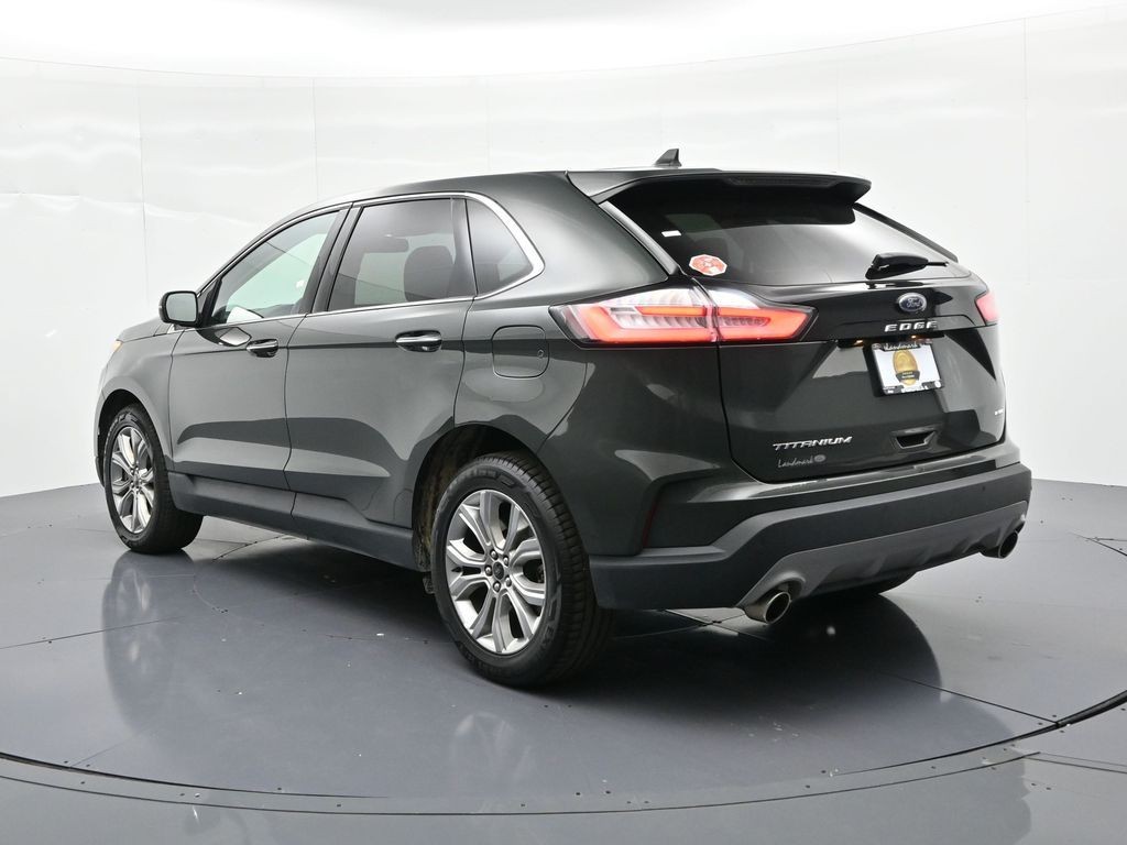Ford Edge Vehicle Full-screen Gallery Image 8