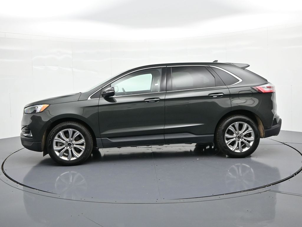 Ford Edge Vehicle Full-screen Gallery Image 9