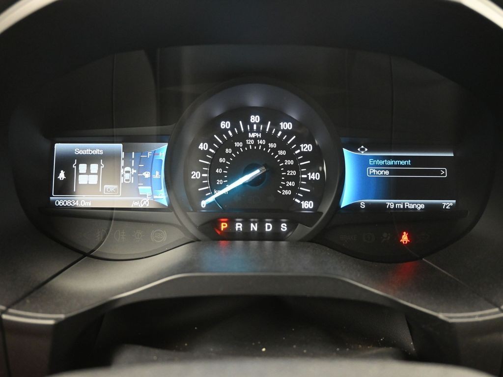 Ford Edge Vehicle Full-screen Gallery Image 10