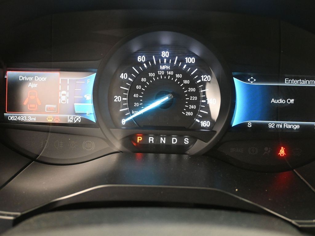 Ford Edge Vehicle Full-screen Gallery Image 10