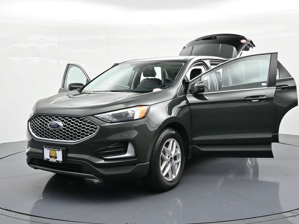 Ford Edge Vehicle Full-screen Gallery Image 33