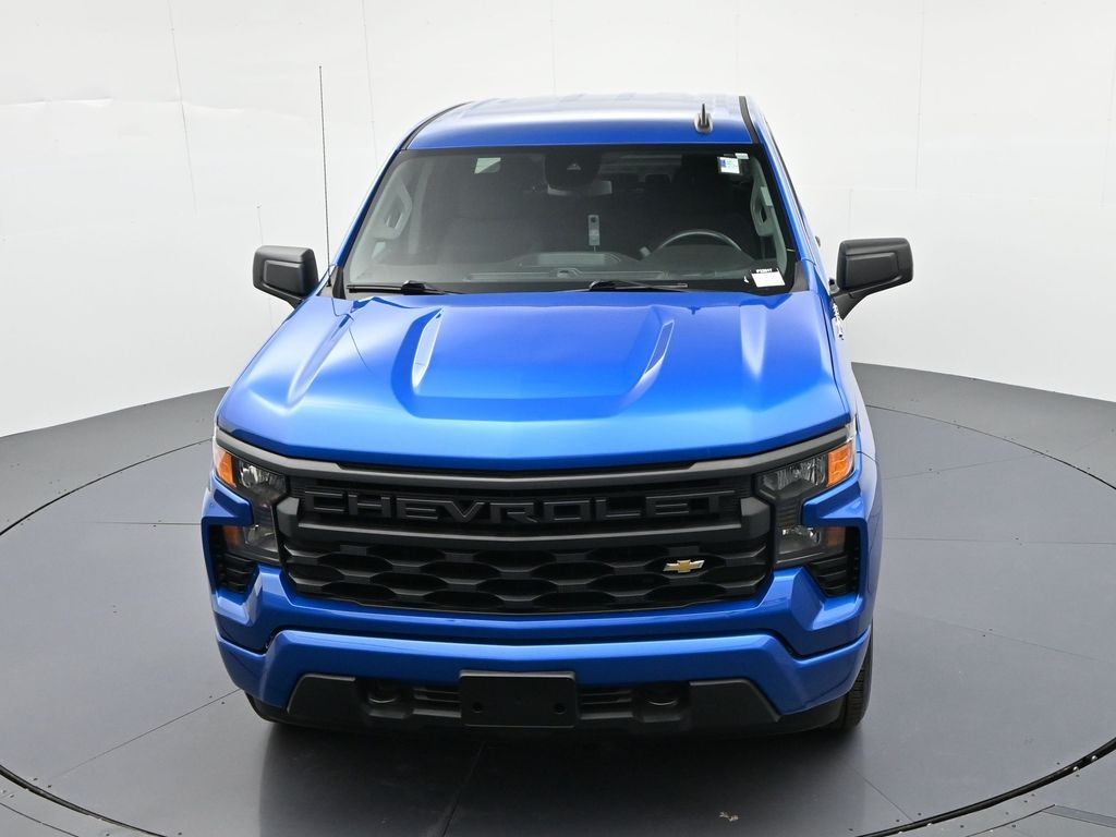 Chevrolet Silverado 1500 Vehicle Full-screen Gallery Image 23