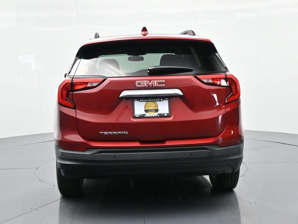 GMC Terrain Vehicle Full-screen Gallery Image 7