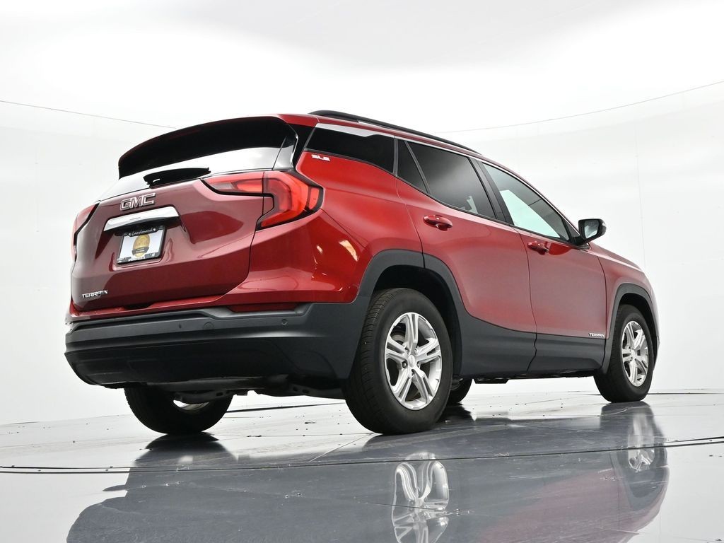 GMC Terrain Vehicle Full-screen Gallery Image 22