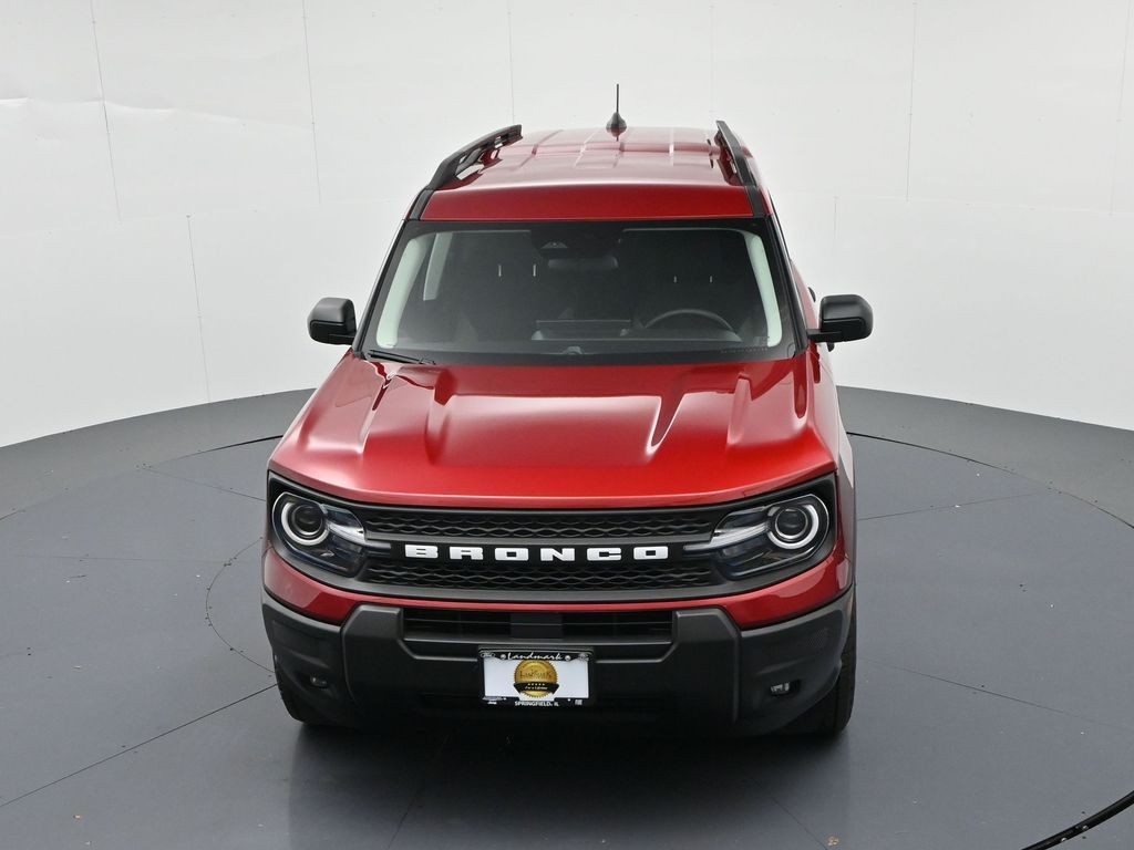 Ford Bronco Sport Vehicle Full-screen Gallery Image 15