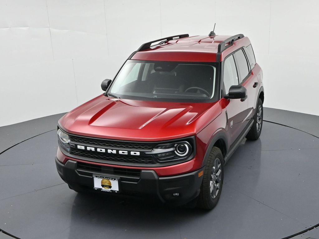 Ford Bronco Sport Vehicle Full-screen Gallery Image 16