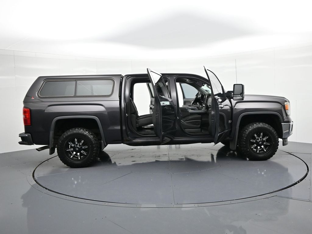 GMC Sierra 1500 Vehicle Full-screen Gallery Image 26