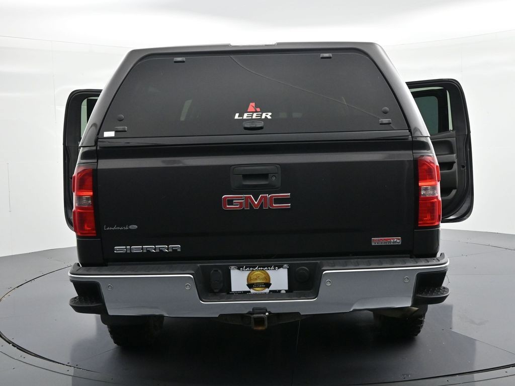 GMC Sierra 1500 Vehicle Full-screen Gallery Image 29