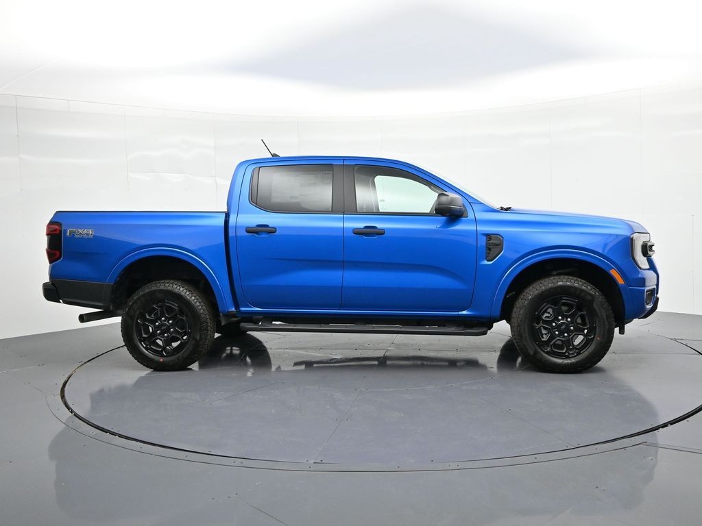 Ford Ranger Vehicle Full-screen Gallery Image 5