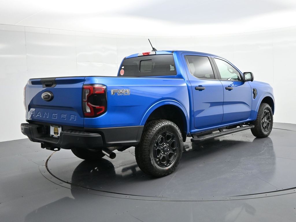 Ford Ranger Vehicle Full-screen Gallery Image 6