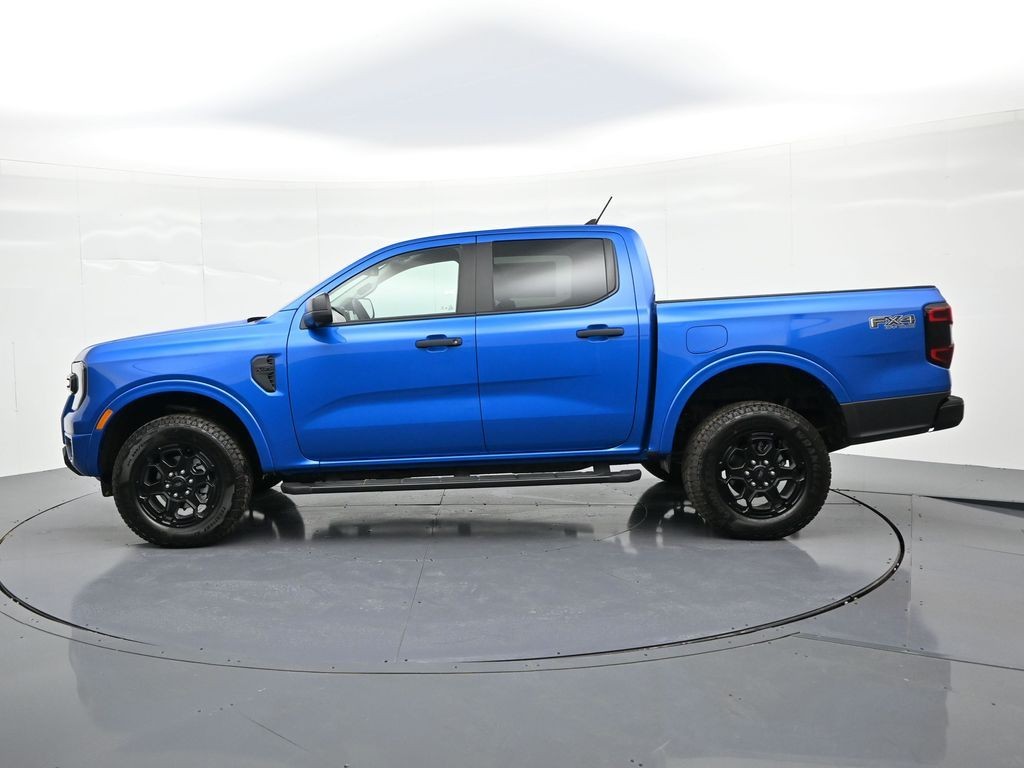 Ford Ranger Vehicle Full-screen Gallery Image 9