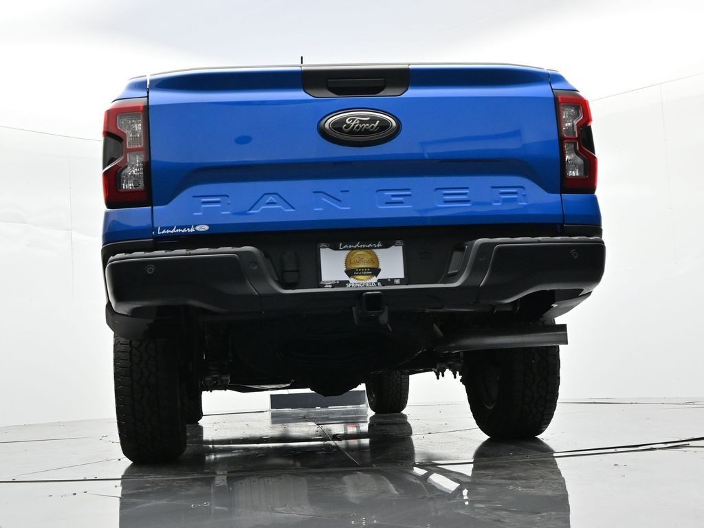 Ford Ranger Vehicle Full-screen Gallery Image 25
