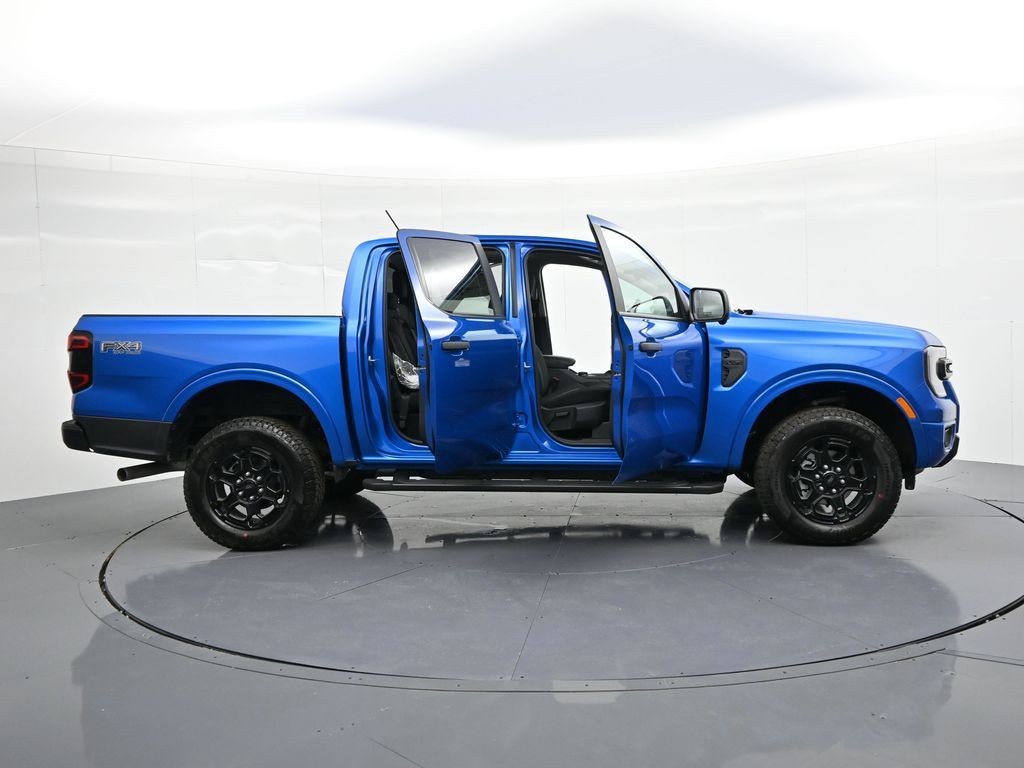 Ford Ranger Vehicle Full-screen Gallery Image 28