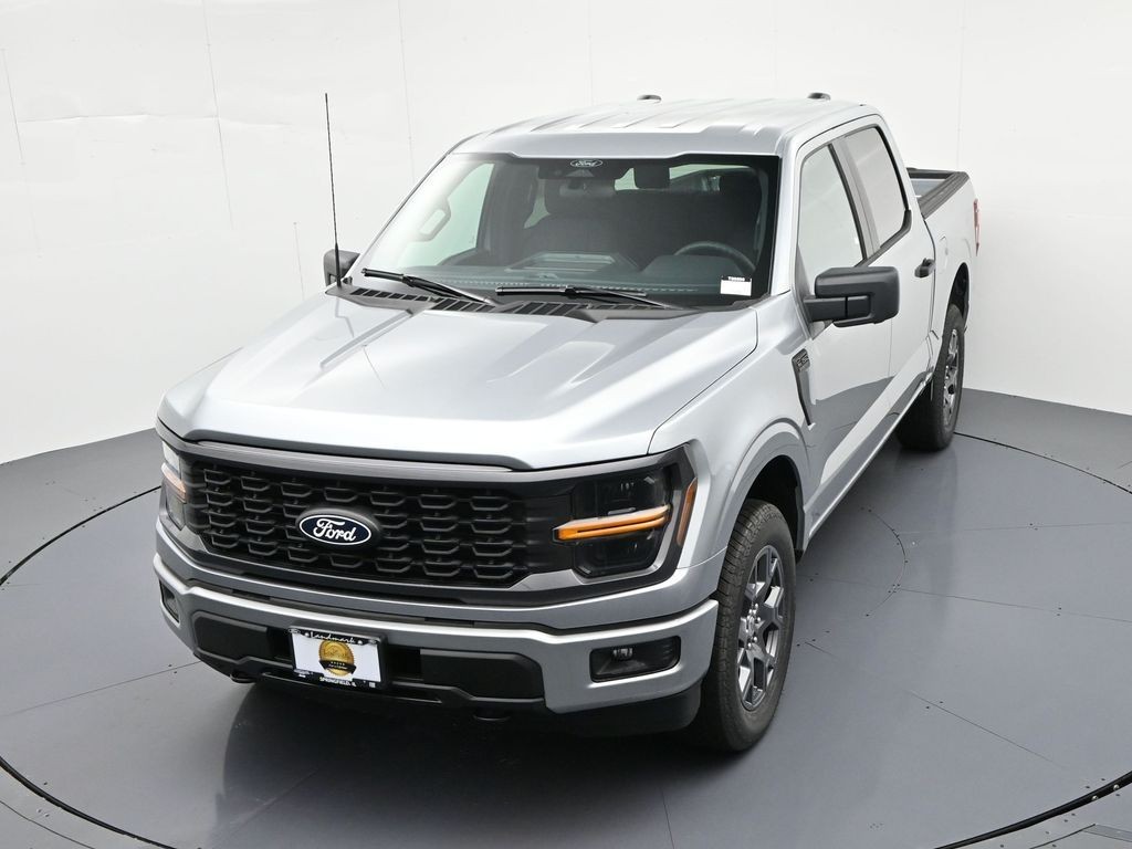 Ford F-150 Vehicle Full-screen Gallery Image 25