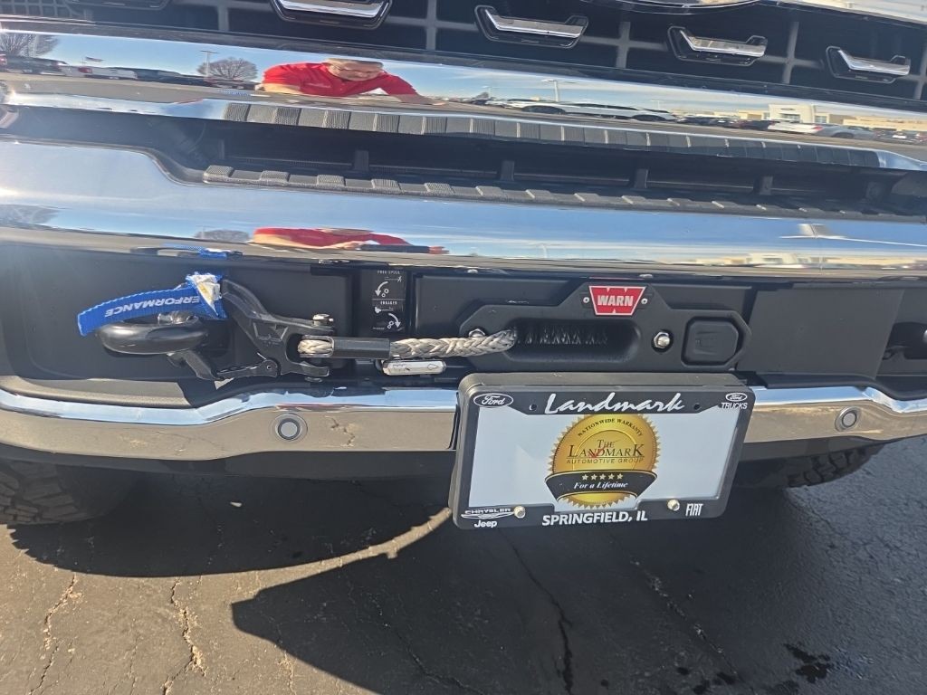 Ford Super Duty F-350 SRW Vehicle Full-screen Gallery Image 13