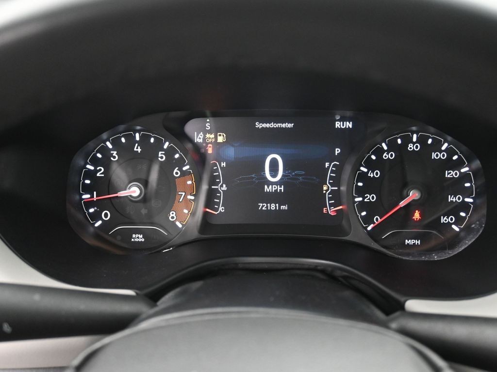 Jeep Compass Vehicle Full-screen Gallery Image 10