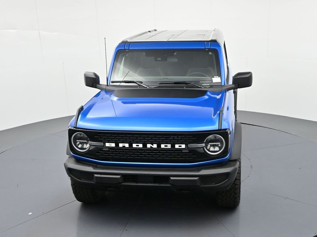 Ford Bronco Vehicle Full-screen Gallery Image 22
