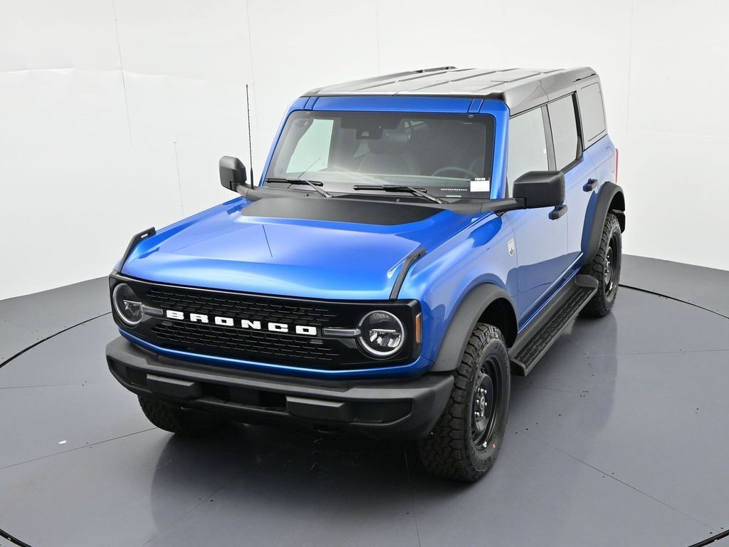 Ford Bronco Vehicle Full-screen Gallery Image 23