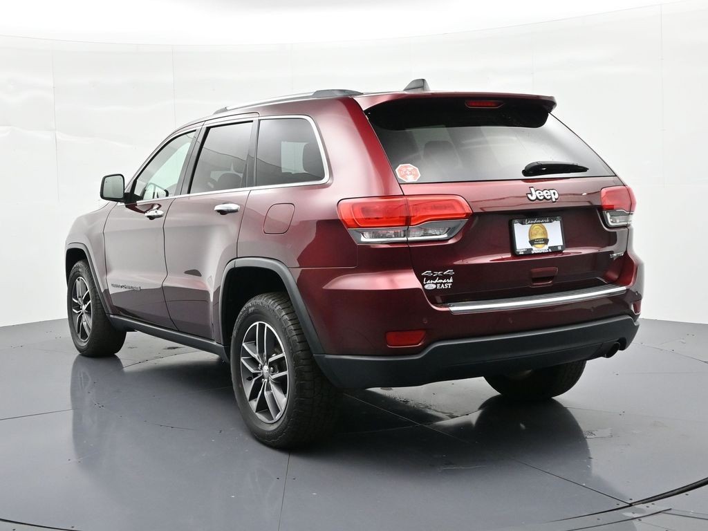 Jeep Grand Cherokee Vehicle Full-screen Gallery Image 8