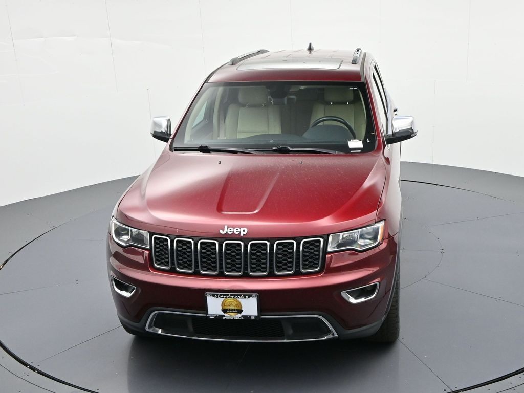 Jeep Grand Cherokee Vehicle Full-screen Gallery Image 25