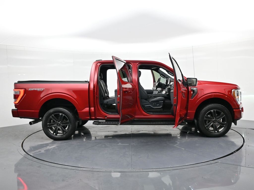 Ford F-150 Vehicle Full-screen Gallery Image 24
