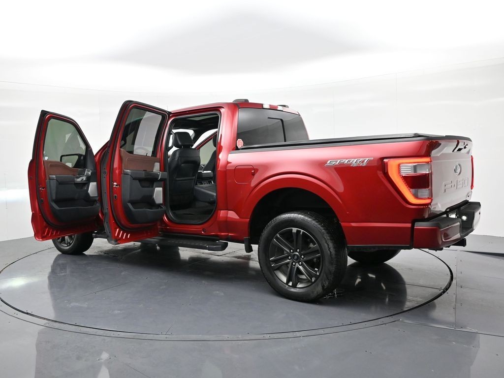Ford F-150 Vehicle Full-screen Gallery Image 25