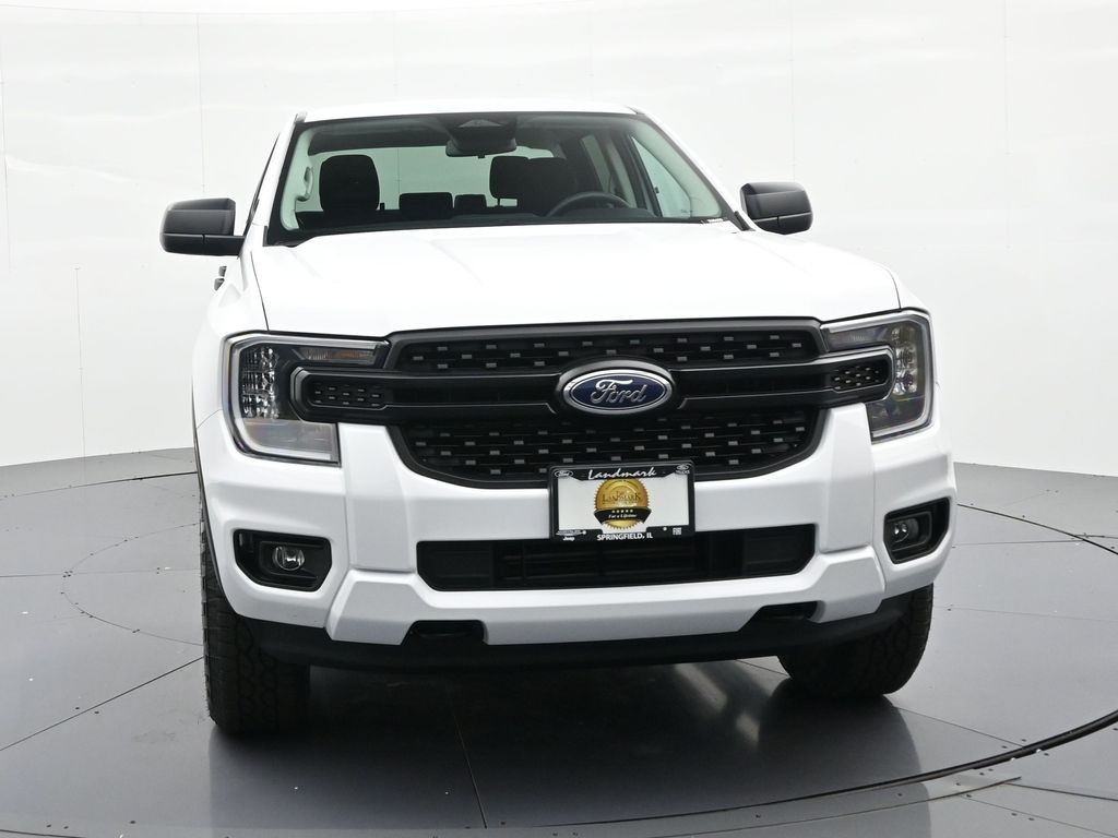Ford Ranger Vehicle Full-screen Gallery Image 3