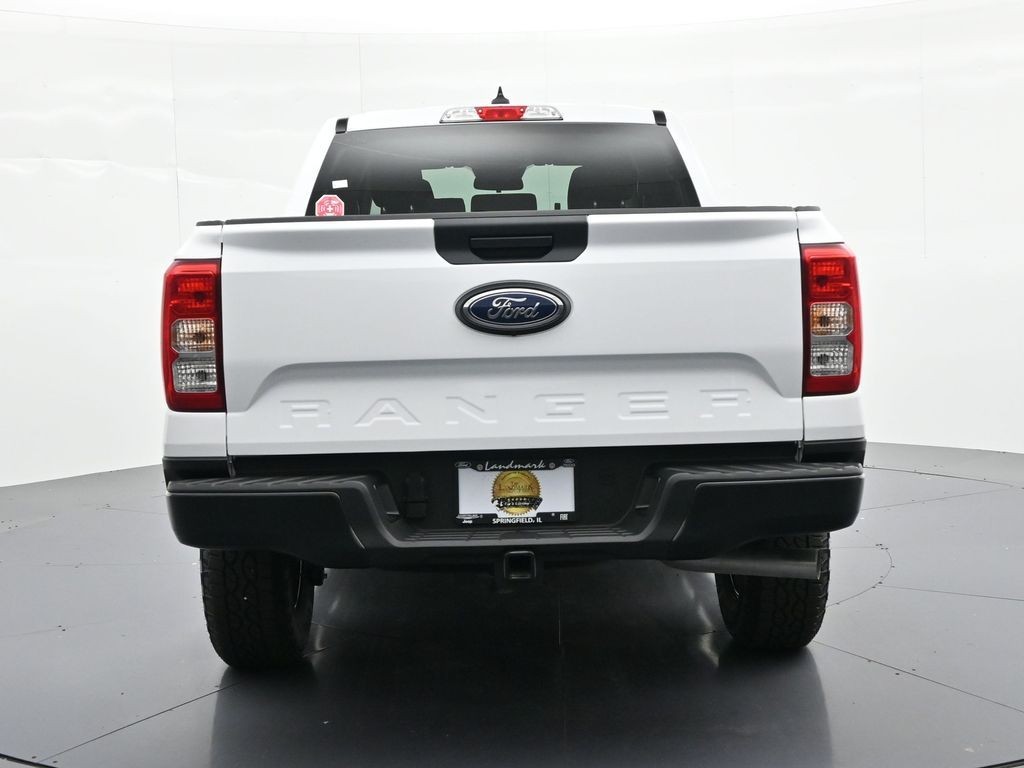 Ford Ranger Vehicle Full-screen Gallery Image 7