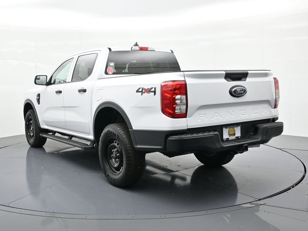 Ford Ranger Vehicle Full-screen Gallery Image 8