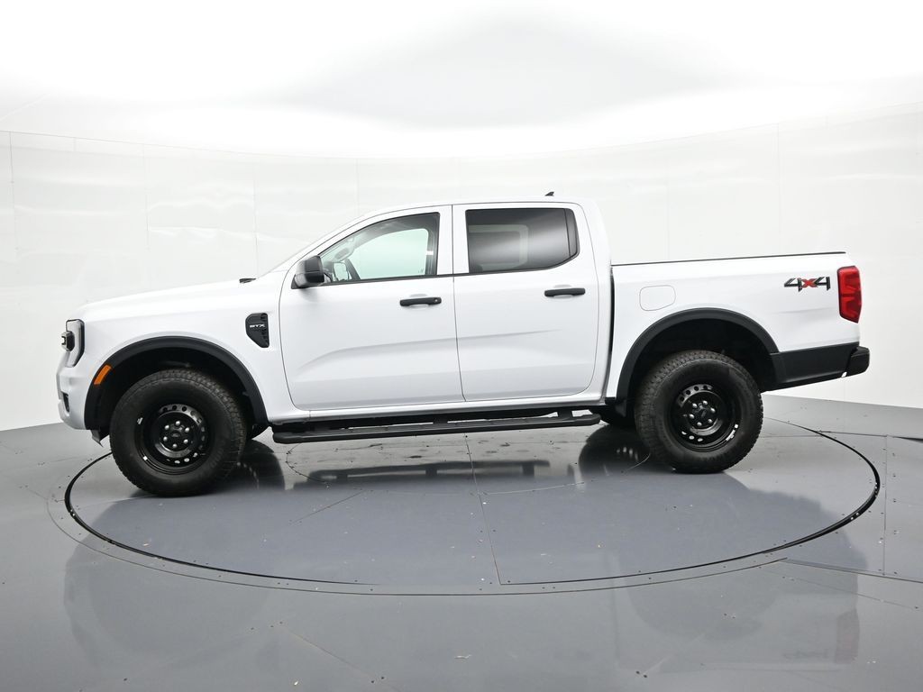 Ford Ranger Vehicle Full-screen Gallery Image 9