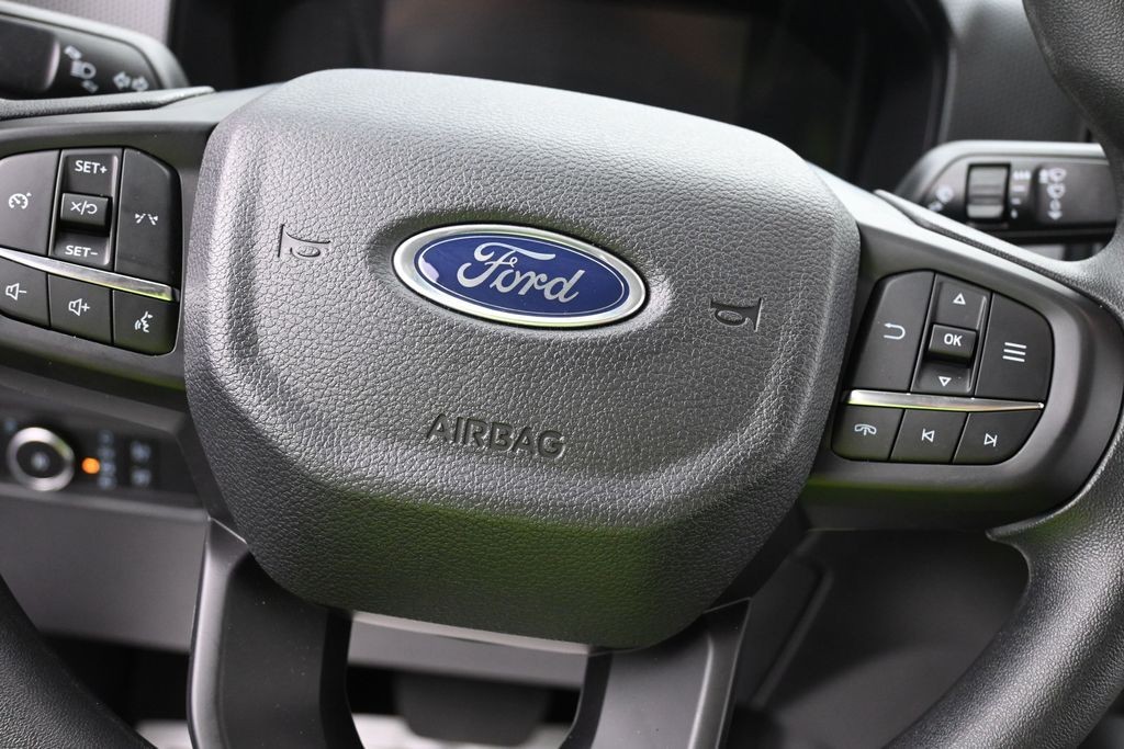 Ford Ranger Vehicle Full-screen Gallery Image 14