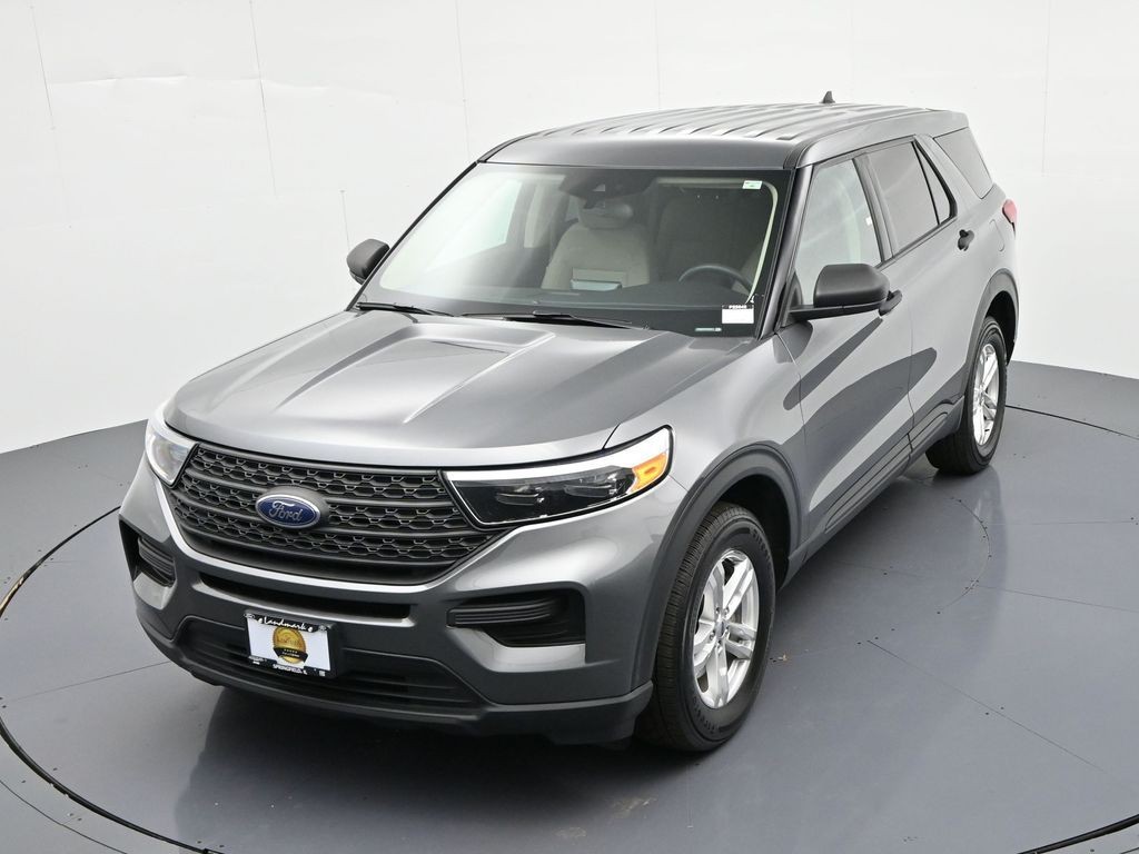 Ford Explorer Vehicle Full-screen Gallery Image 22