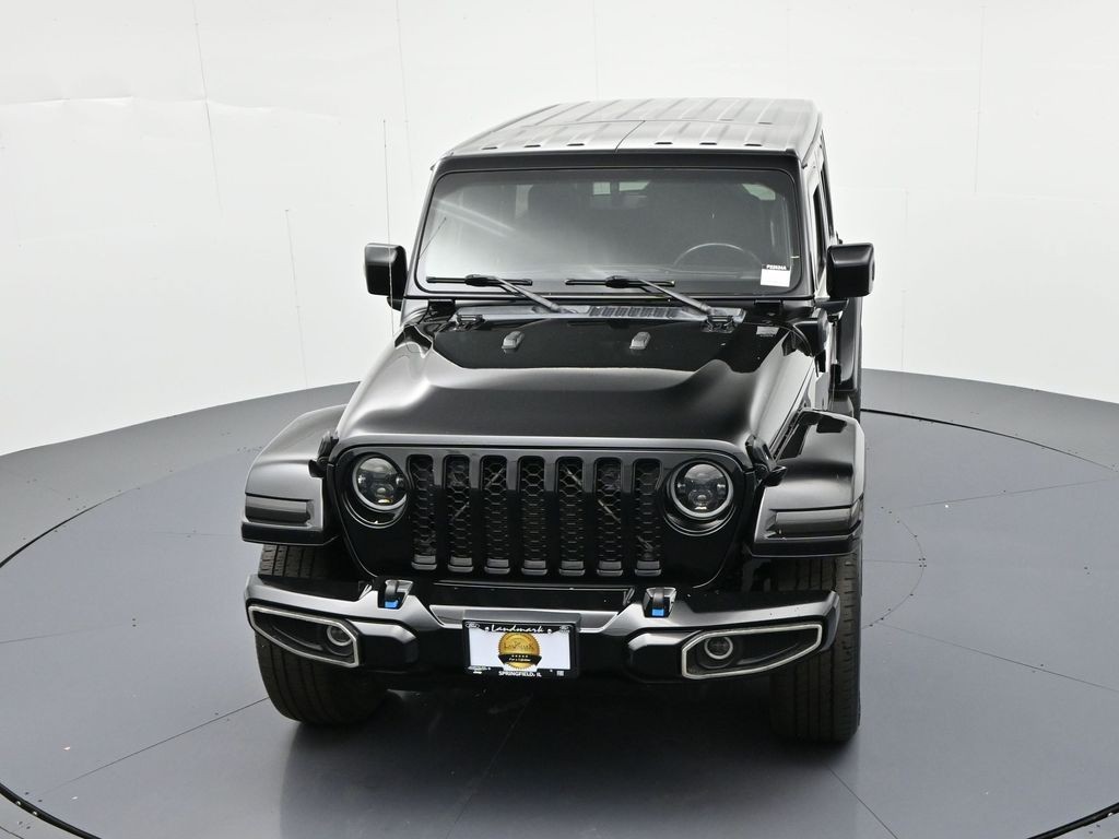 Jeep Wrangler Vehicle Full-screen Gallery Image 22