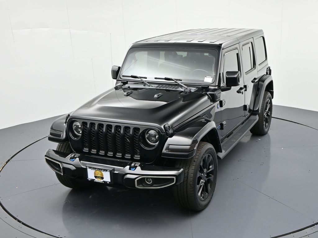 Jeep Wrangler Vehicle Full-screen Gallery Image 23