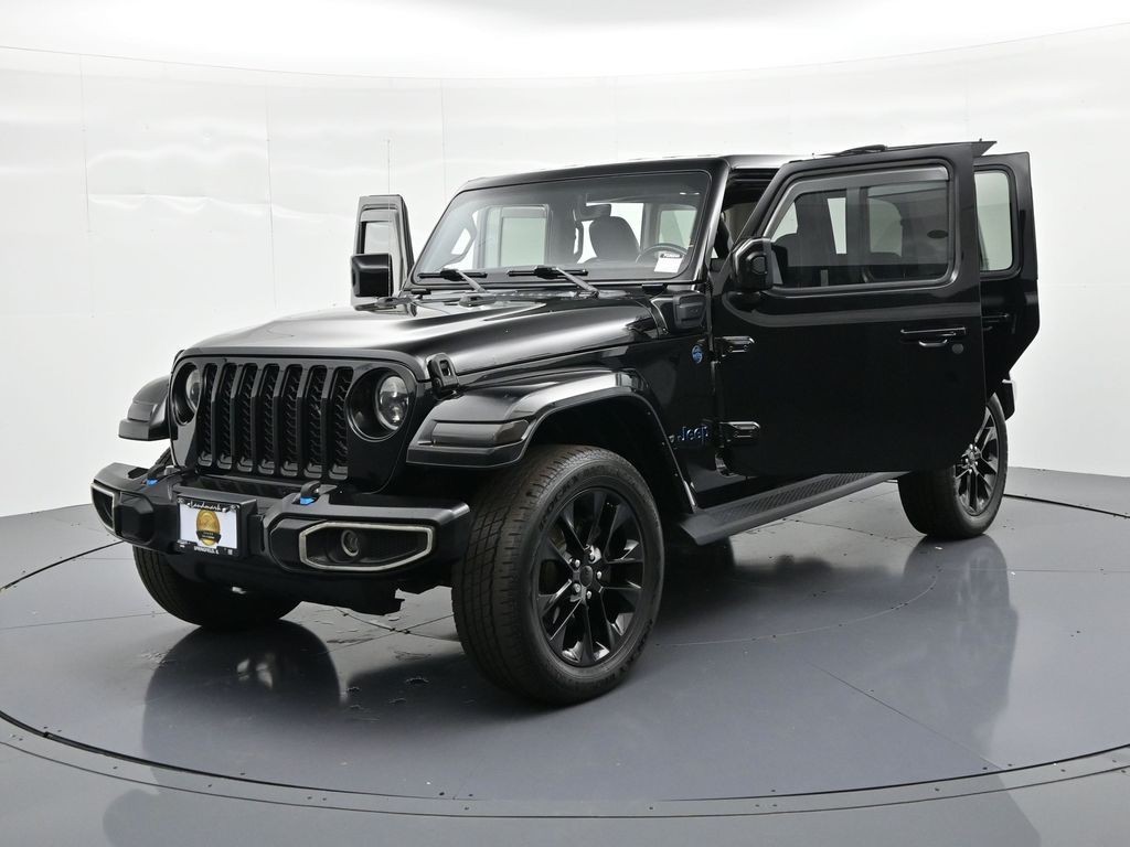 Jeep Wrangler Vehicle Full-screen Gallery Image 31