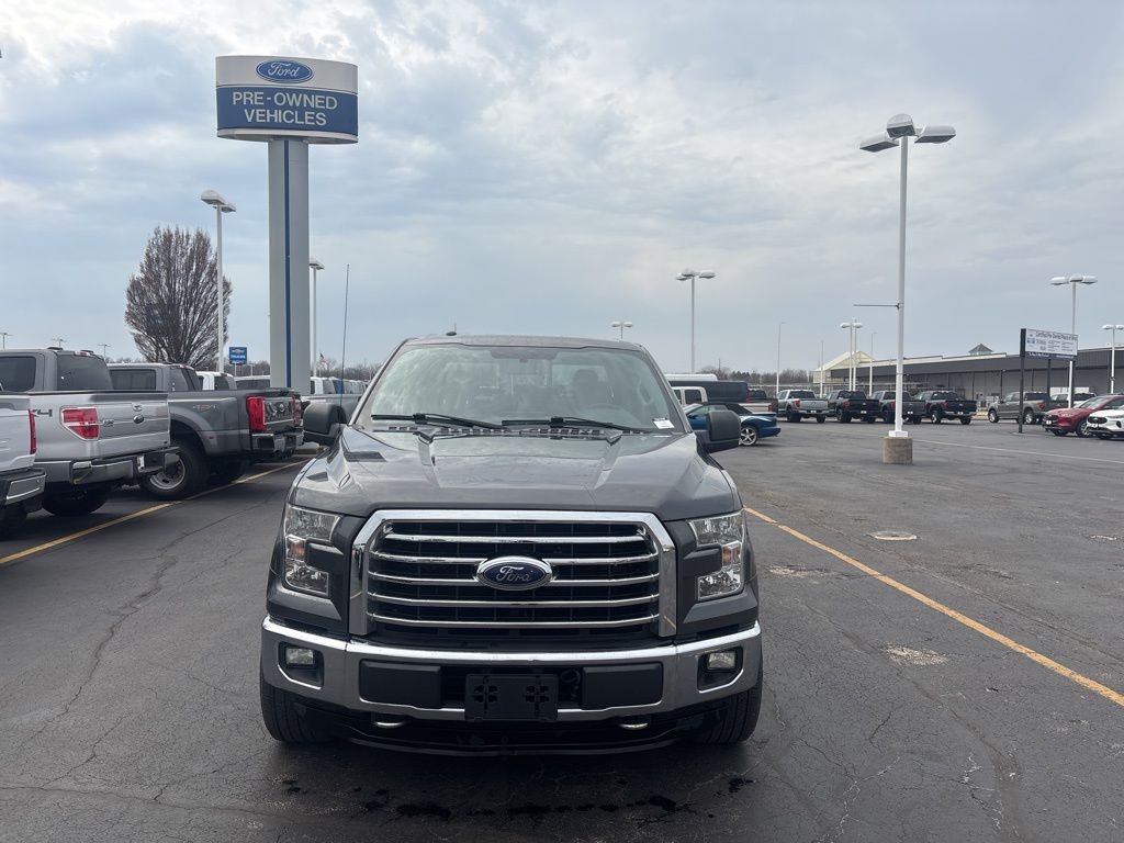 Ford F-150 Vehicle Full-screen Gallery Image 7