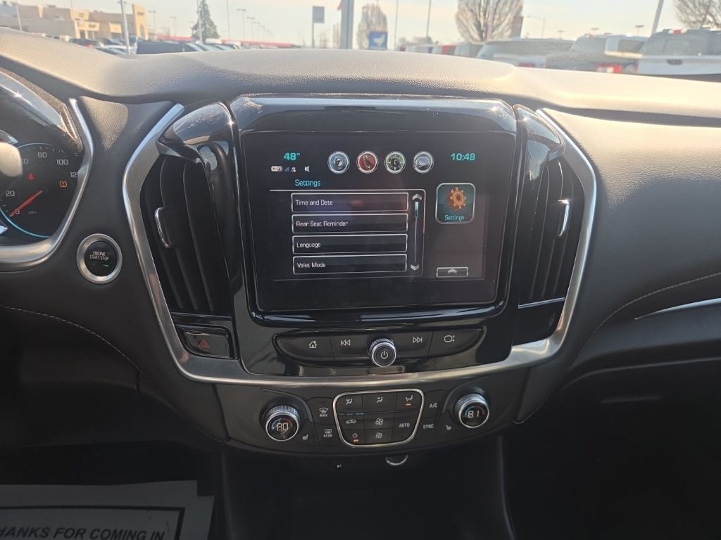 Chevrolet Traverse Vehicle Full-screen Gallery Image 13