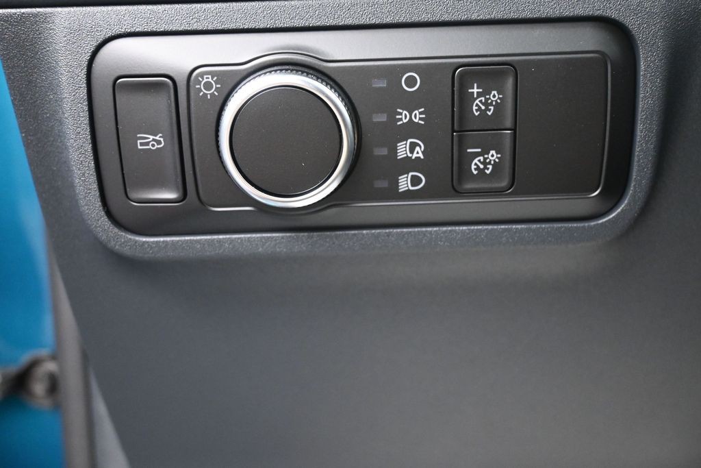 Ford Mustang Vehicle Full-screen Gallery Image 20